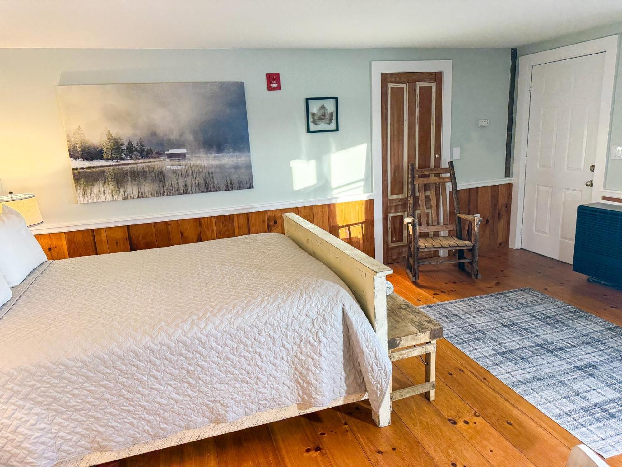 The Black Walnut Inn Amherst Exterior photo